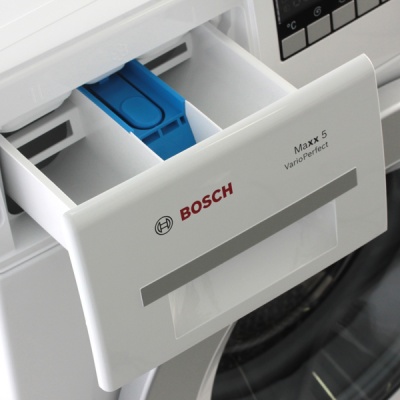 Стиральная машина Bosch WLG20260OE,	 5 кг, 1000 об/мин, 40 см