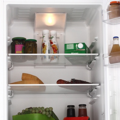 Холодильник Indesit ITF 020 W, No Frost, 249 л, 200 см, белый