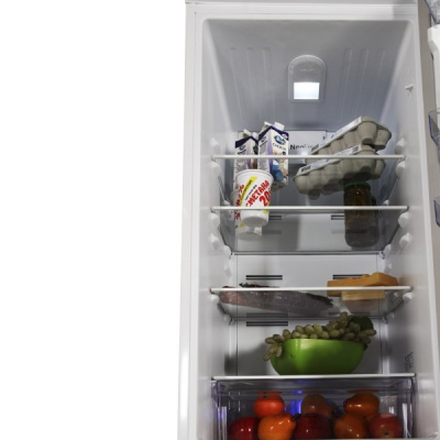 Холодильник Beko CNMV 5335EA0 W, No Frost, 200 см, белый